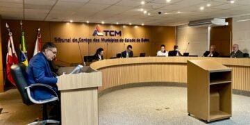 TCM pune prefeito e vice de Mulungu do Morro por nepotismo