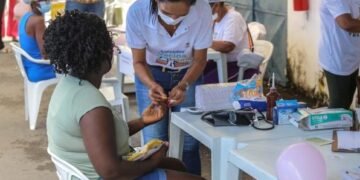 Prefeitura leva serviços de saúde à comunidade de Praia Grande nesta sexta (7)