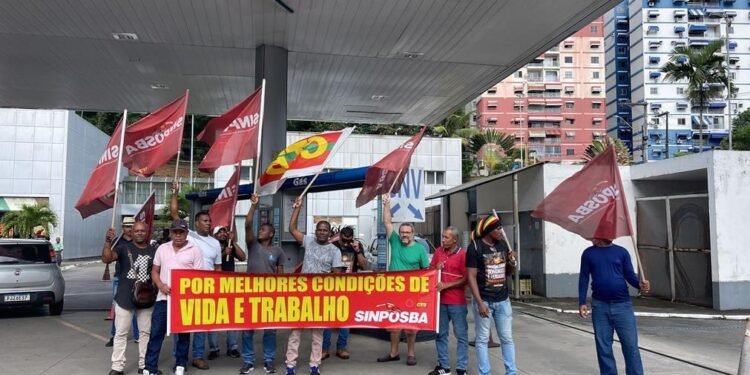 Em Assembleia, trabalhadores em postos de combustíveis não aprovam proposta patronal