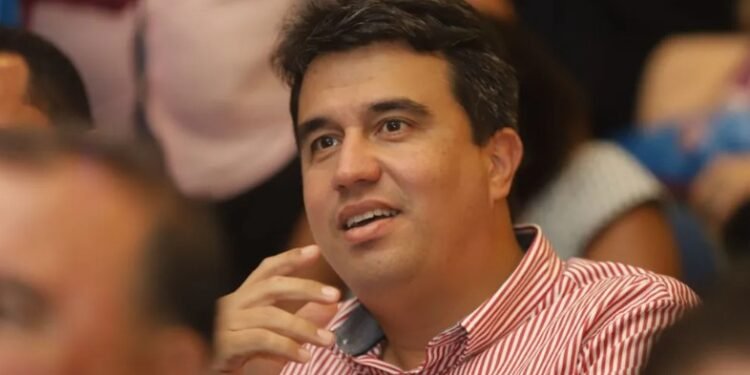 MP aciona prefeito após dano de mais de R$ 25 milhões