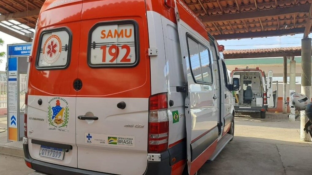 Prefeitura alerta que atendimento está prejudicado por retenção de macas nas unidades hospitalares