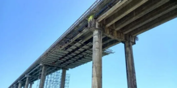 A Ponte do Funil possui uma extensão de 665 metros, 22 vãos e uma altura de 20 metros - Foto: Ascom | Seinfra