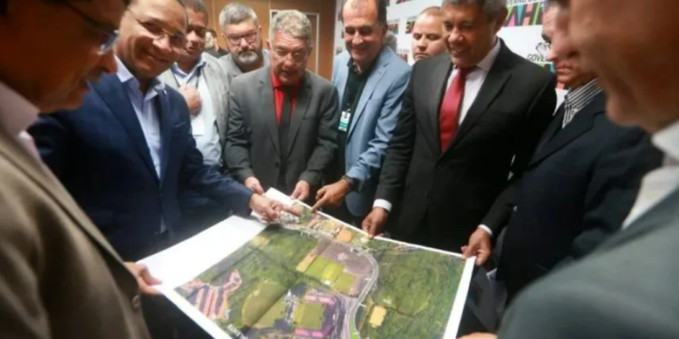 Encontro entre o presidente do Vitória e Jerônimo Rodrigues aconteceu no mês de junho - Foto: Divulgação