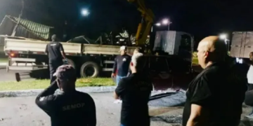 De acordo com a Semop, os equipamentos estavam abandonados na área - Foto: Divulgação | Semop