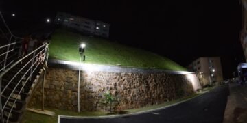 Jardim Nova Esperança: Bruno Reis entrega contenção de encosta que beneficia 500 famílias