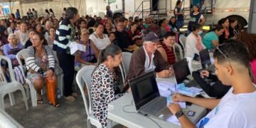 Feira Saúde Mais Perto começa com expectativa de mais de 7 mil atendimentos