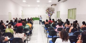 Gestores da rede municipal de ensino de Juazeiro participam de formação com foco em avaliações externas