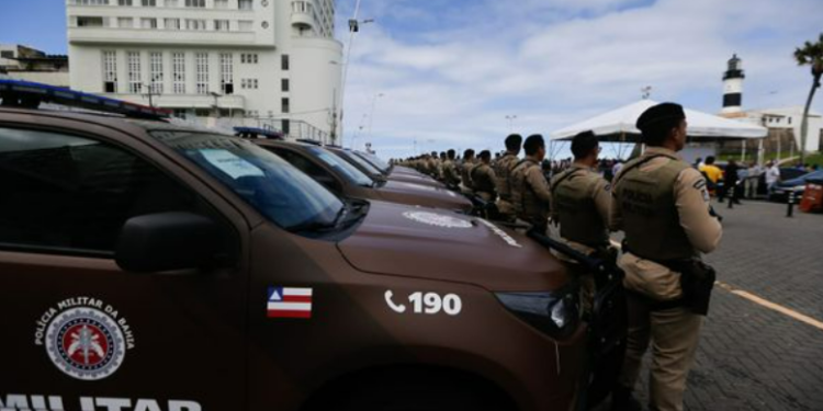 Novas viaturas e policiais . Crédito: Arisson Marinho/CORREIO