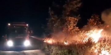 Incêndio atingiu vegetação. Crédito: Divulgação/CBMBA