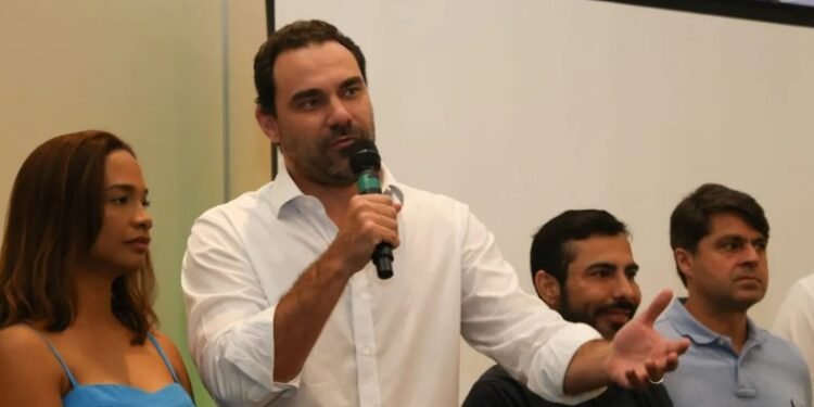 O parlamentar também comentou a relação do partido com a prefeitura de Salvador e o prefeito Bruno Reis (UB) - Foto: Denisse Salazar | Ag. A TARDE