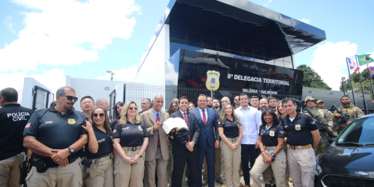 IMAGENS: ALBERTO MARAUX