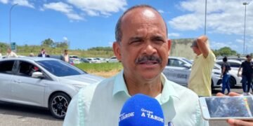 Elinaldo Araújo (UB) ressaltou importância do fortalecimento do município com chegada de montadora - Foto: Eduardo Dias | Ag. A TARDE