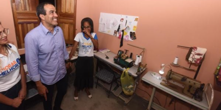 Entrega das casas beneficiadas pelo programa Morar Melhor. Crédito: Valter Pontes / Secom PMS