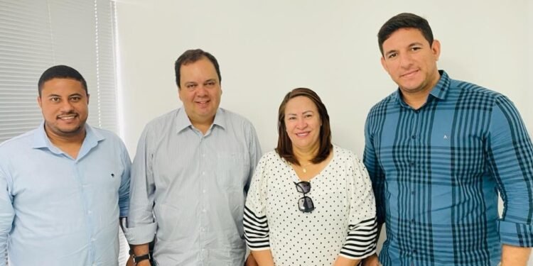 Prefeita Suzana Ramos cumpre agenda positiva junto ao deputado federal Elmar Nascimento em Salvador