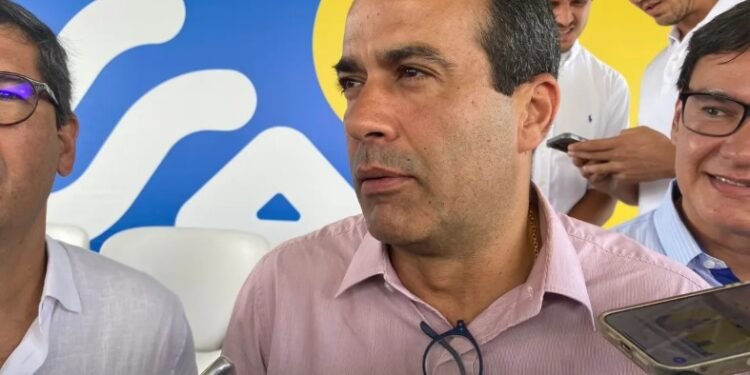 Bruno Reis disse ver com bons olhos a indicação de Cacá Leão para ser seu vice em 2024 - Foto: Eduardo Dias | Ag. A TARDE