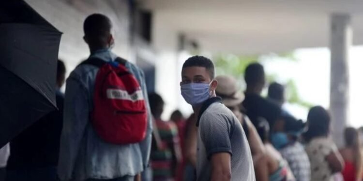 Máscaras não são de uso obrigatório para toda população. Crédito: Betto Jr/Arquivo CORREIO