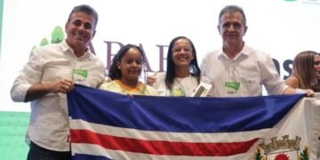 Programa ensina ao aluno protagonizar no sentido do desenvolvimento das comunidades onde vivem, bem como a tomarem atitudes sustentáveis - Foto: Divulgação