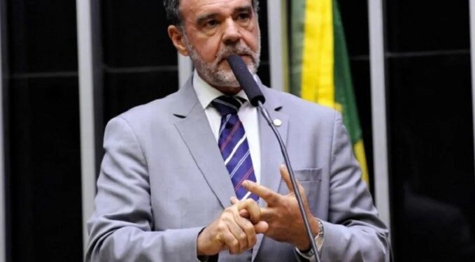 O parlamentar ainda disse que não conversou com ninguém sobre o assunto. - Foto: Clara Viana / Câmara dos Deputados