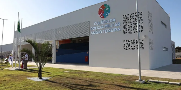 Coordenação dos Colégios da rede CPM de ensino informou que vai investigar o caso - Foto: Claudionor Jr/SECBA