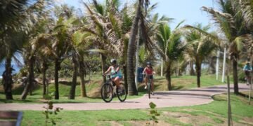 Orla da Praia do Flamengo foi requalificada pela Prefeitura. Crédito: Betto Jr./PMS