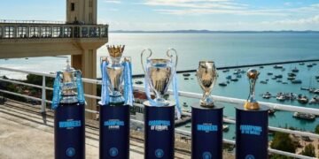 Taças conquistadas pelo Manchesrer City já estão em Salvador - Foto: Divulgação / Instagram / @mancity