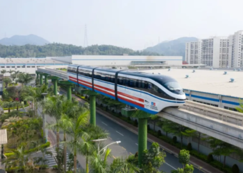 Em 2021, governo da Bahia chegou a apresentar um trem do VLT do Subúrbio — Foto: Divulgação / Skyrail Bahia