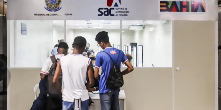 O posto tem capacidade de realizar 160 serviços diariamente. O horário de funcionamento é de 8h às 17h, com atendimento por demanda espontânea - Foto: Rafaela Araújo/ Ag. A TARDE