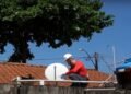 Mais de 200 mil famílias da Bahia já fizeram a substituição da antena parabólica - Foto: Divulgação | Siga Antenado