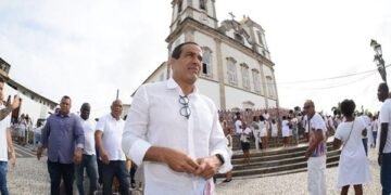 Bruno Reis na Igreja do Bonfim Crédito: Betto Jr./ Secom