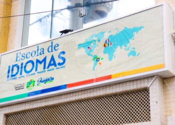 Matrículas da Escola de Idiomas começam nesta segunda-feira