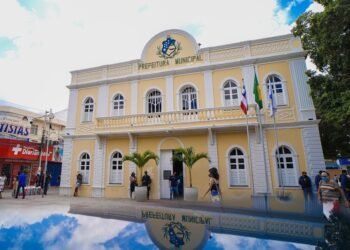 Prefeitura decreta ponto facultativo nos dias 12 e 13 de fevereiro