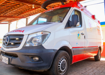 Hospitais retêm macas do Samu e prejudicam atendimento de urgência