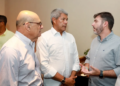 Governador em encontro com executivos do grupo Aviva, em Costa do Sauípe - Foto: Feijão Almeida | GOVBA
