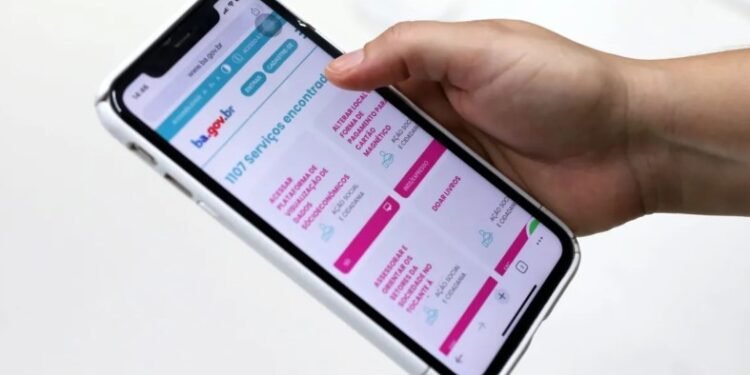 Lauro de Freitas será a primeira cidade baiana a participar do projeto de integração com a plataforma estadual, oferecendo serviços relacionados ao IPTU - Foto: Matheus Landim/GOVBA