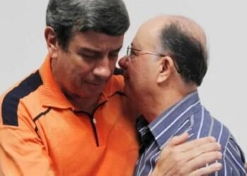 Embora diga que não faz mais parte do governo Colbert, Zé Ronaldo e aliados seguem com relações estreitas - Foto: Reprodução