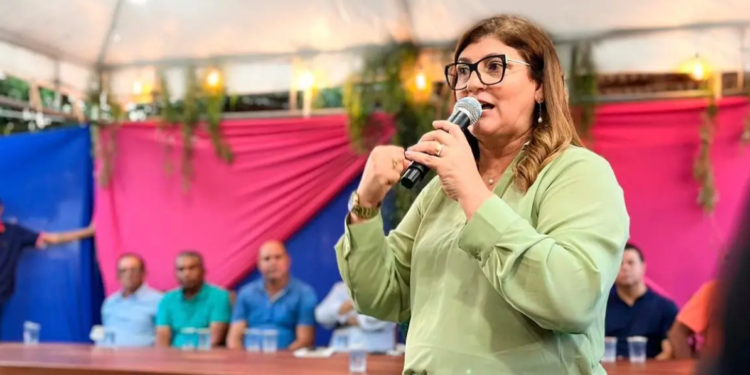 Vice-Prefeita de Ipirá, Nina Gomes - Foto: Divulgação