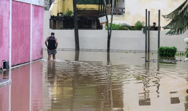 Chuva em Salvador Crédito: Marina Silva/CORREIO
