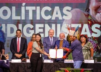 Lula assina decreto de homologação da terra indígena baiana Aldeia Velha Crédito: Lohana Chaves/Funai