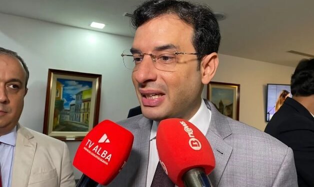 Leo Prates era correligionário de Débora Régis - Foto: Eduardo Dias | Ag. A TARDE