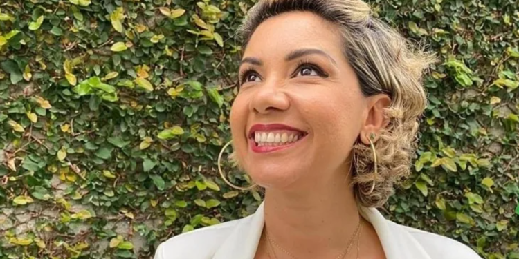 Alessandra Gomes (PSD) vai ter que pagar as diferenças remuneratórias decorrentes do pagamento aquém do piso nacional do magistério - Foto: Divulgação