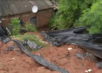 Itabuna registra pontos críticos após chuva na madrugada desta terça (16). Foto: Reprodução/TV Santa Cruz