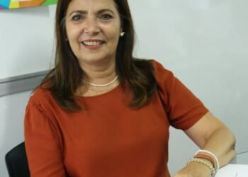 Adélia Pinheiro pretende ouvir as demandas emergenciais dos municípes - Foto: Denisse Salazar /AG. A TARDE