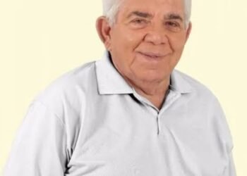 Prefeito Louro Maia, e a empresa Fabiana Rodrigues Pinheiro Ltda, são acusados de inúmeras irregularidades - Foto: Divulgação