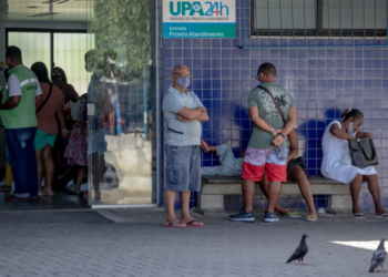Os sintomas mais comuns são febre, vômito, diarreia e dor no abdômen - Foto: Uendel Galter | Ag A Tarde