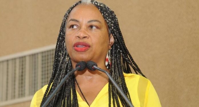 Olívia Santana repudia atos de violência na Alba: ‘esperamos que tomem providências’