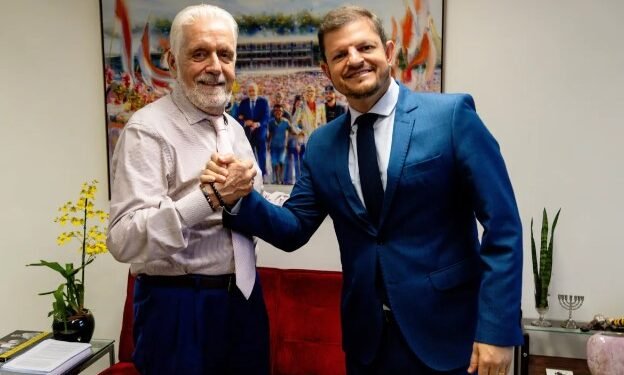 Wagner e UPB debatem desoneração da folha dos municípios