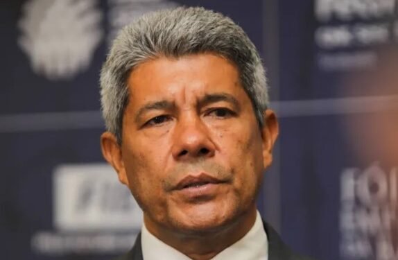 Jerônimo Rodrigues encaminha novo pedido de empréstimo à Alba