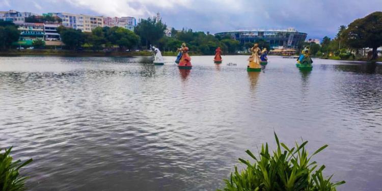 Água ‘perdida’ na Bahia encheria 2 mil Diques do Tororó por dia