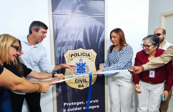 Governo inaugura posto policial do Hospital Clériston Andrade