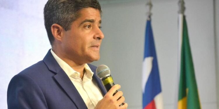 ACM Neto critica Estado por ‘permitir que traficantes cobrem pedágio’